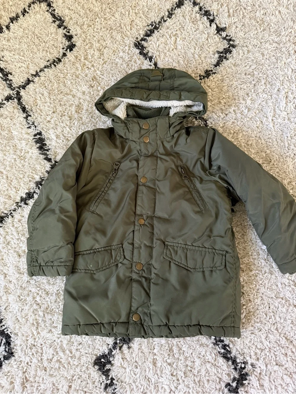 H&M Olive Green Puffer Hooded Kids Coat 4-5 year old